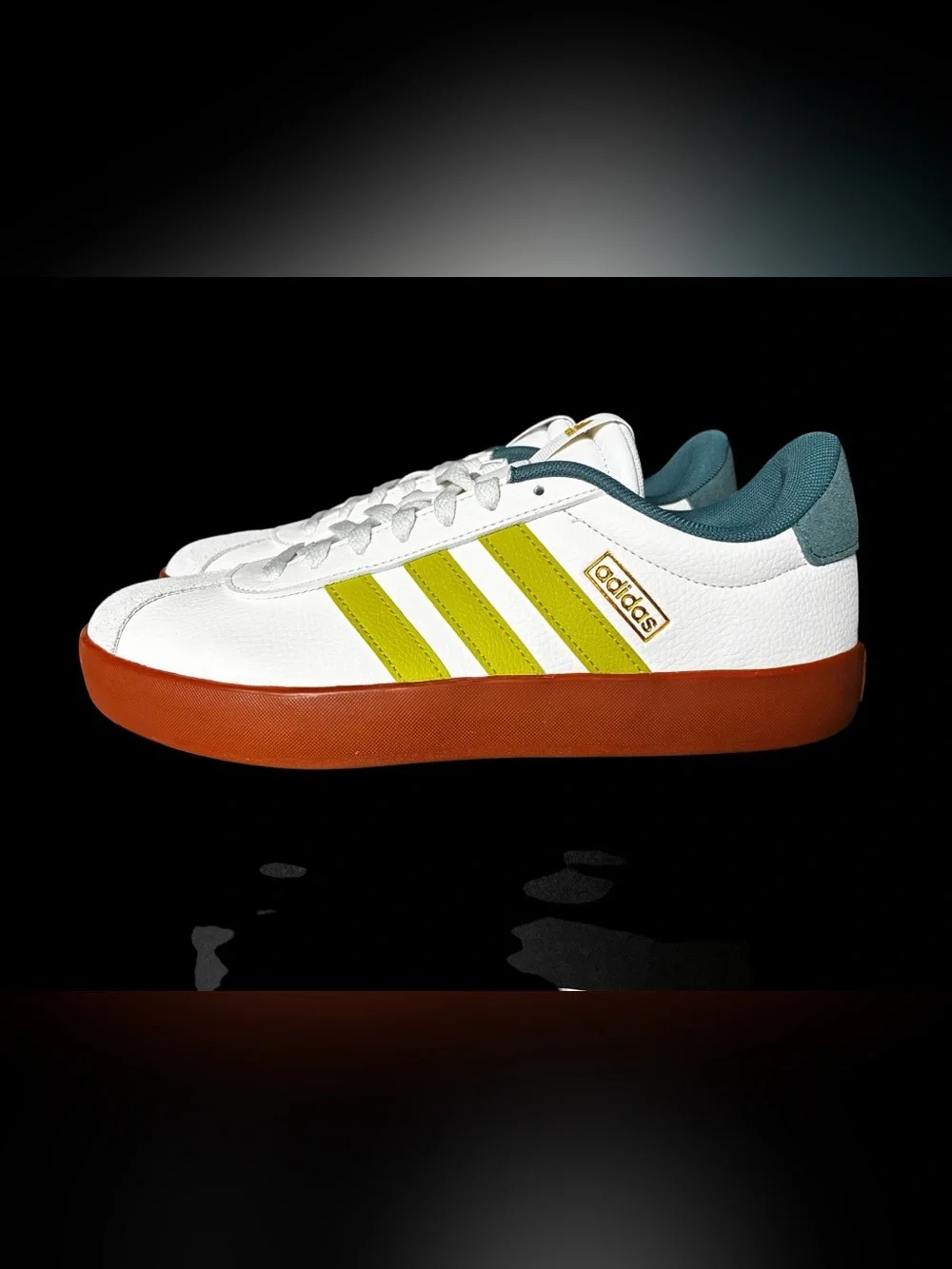 adidas VL Court 3.0 Men’s Size 8.5 NEW White/Lime/Teal Leather